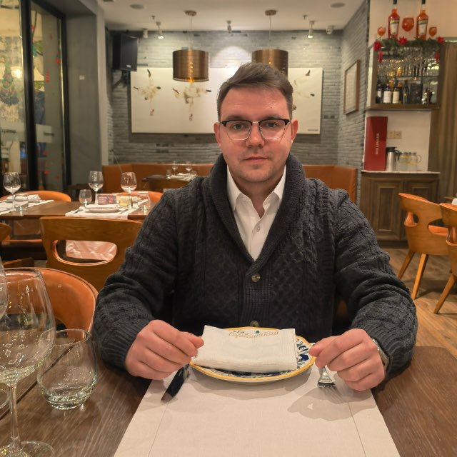 Дмитрий Кулешов