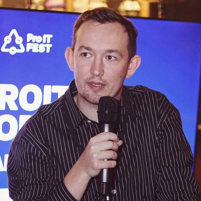 Даниил Холопцев