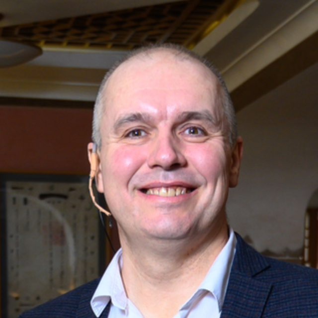 Николай Сачков